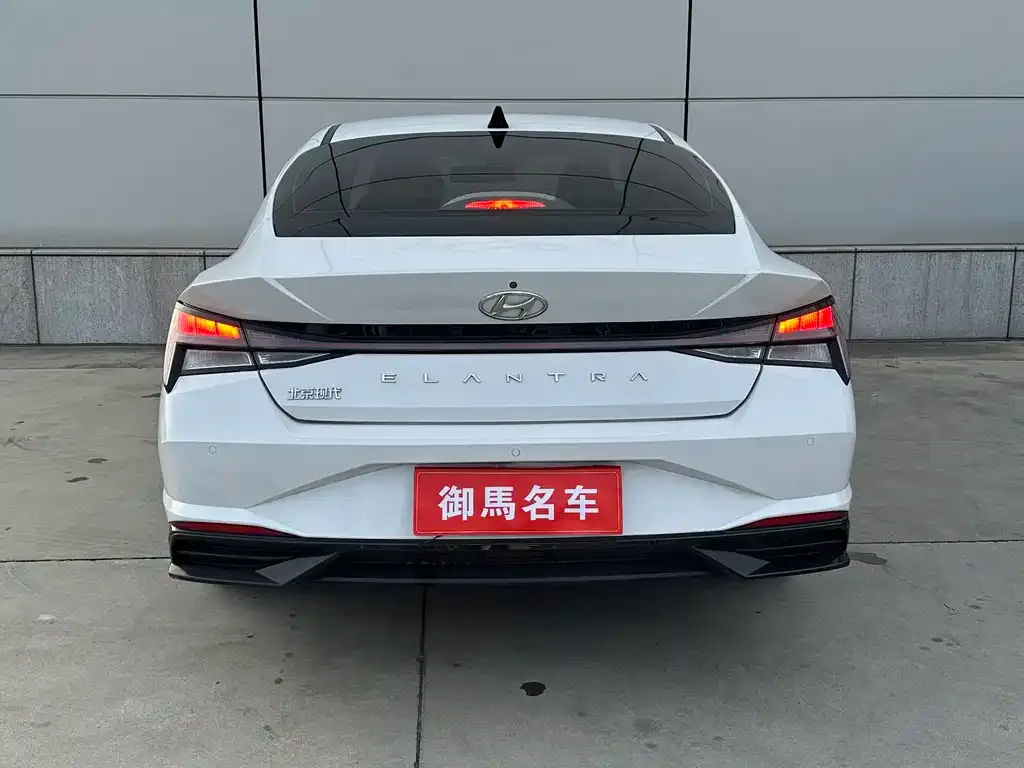 Hyundai Elantra 2021 из CN, фото 3
