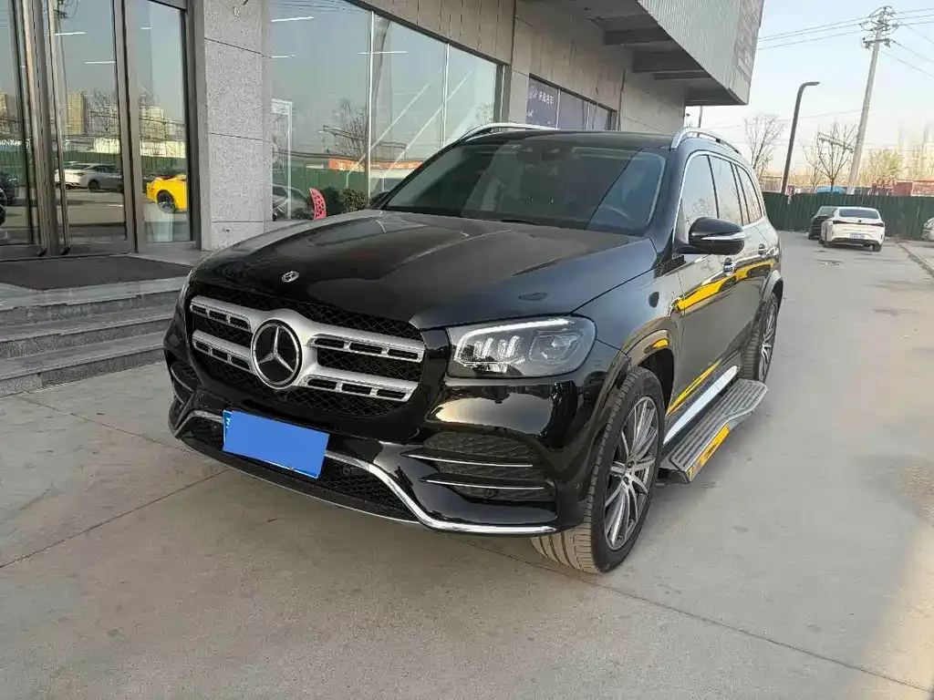 Mercedes-Benz GLS — фото 1