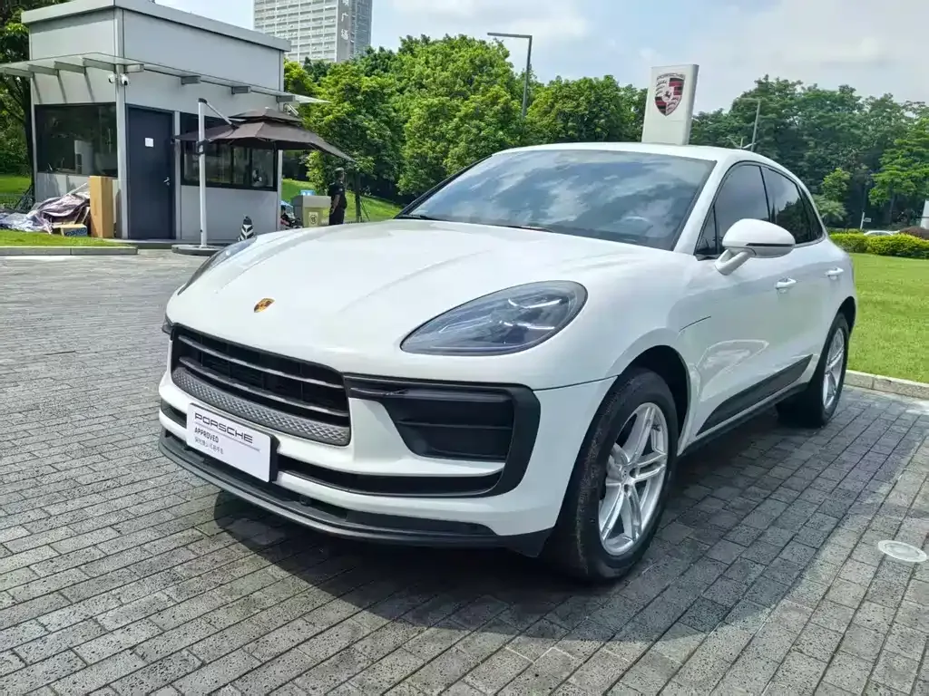 Porsche Macan — фото 1