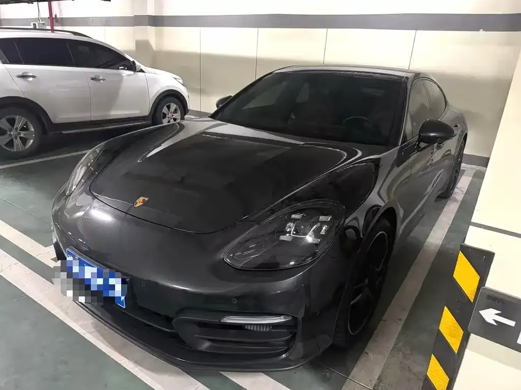 Porsche Panamera 2023 из CN, фото 2
