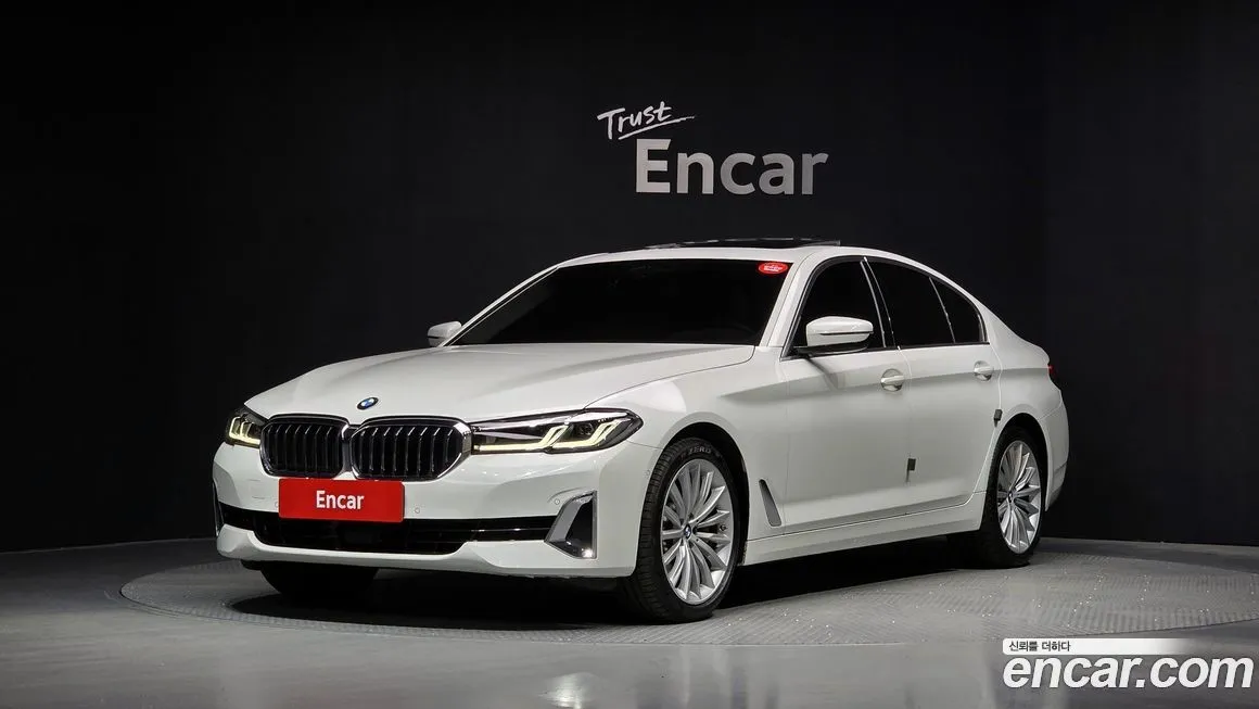 BMW 5-Series 2023 из KR, фото 1