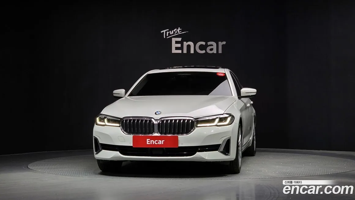 BMW 5-Series 2023 из KR, фото 3