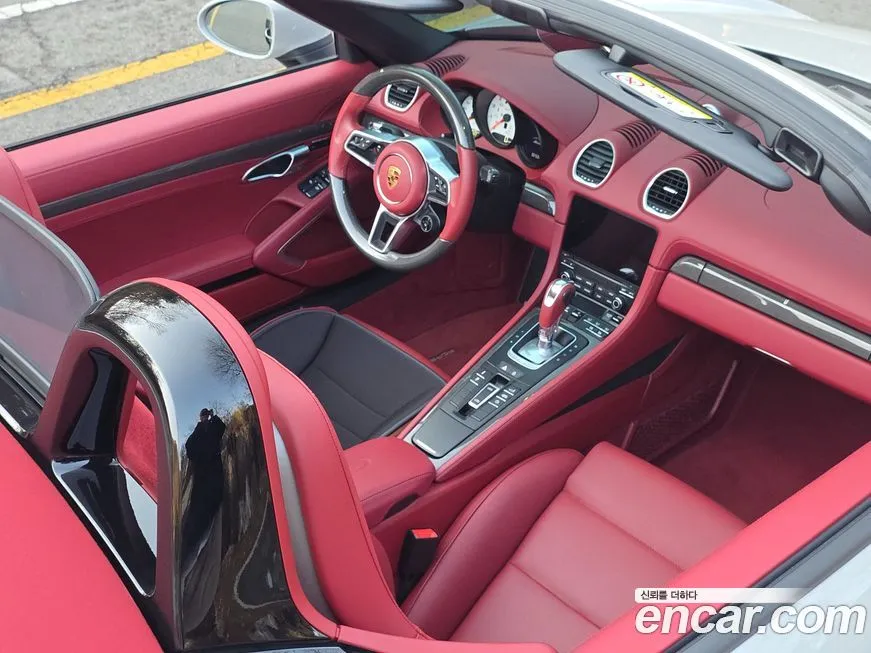 Porsche 718 2024 из KR, фото 10