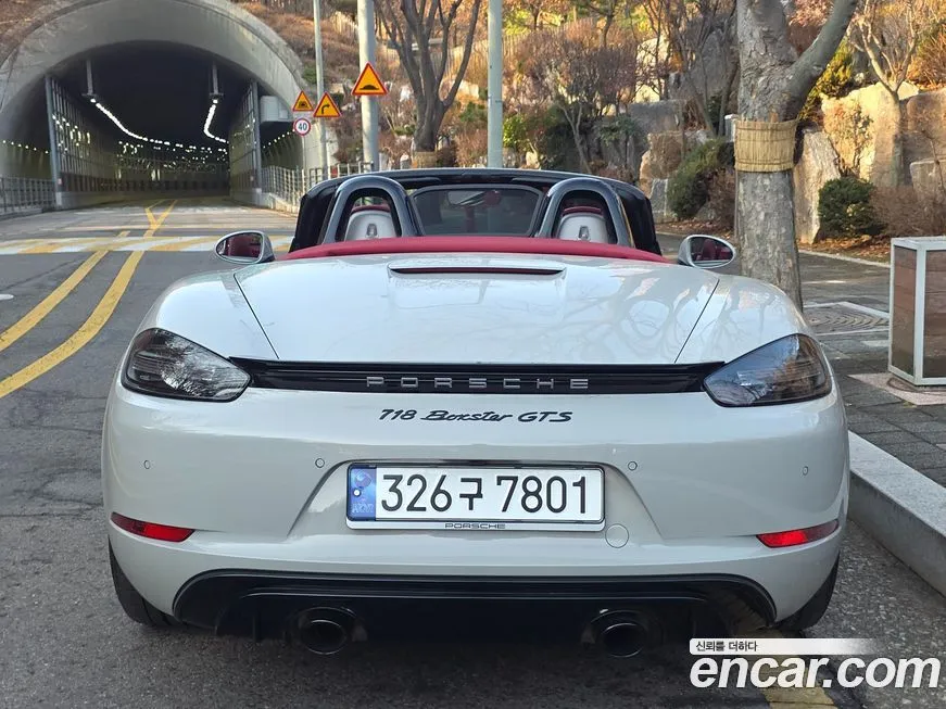 Porsche 718 2024 из KR, фото 4