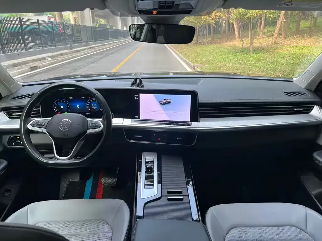Volkswagen Tavendor 2023 из CN, фото 10