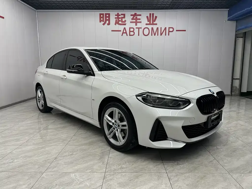 BMW 1 Series 2022 из CN, фото 2