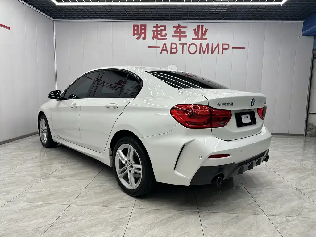 BMW 1 Series 2022 из CN, фото 8