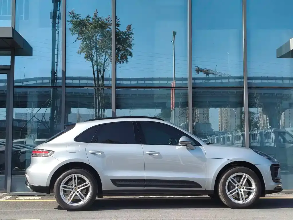 Porsche Macan 2023 из CN, фото 4