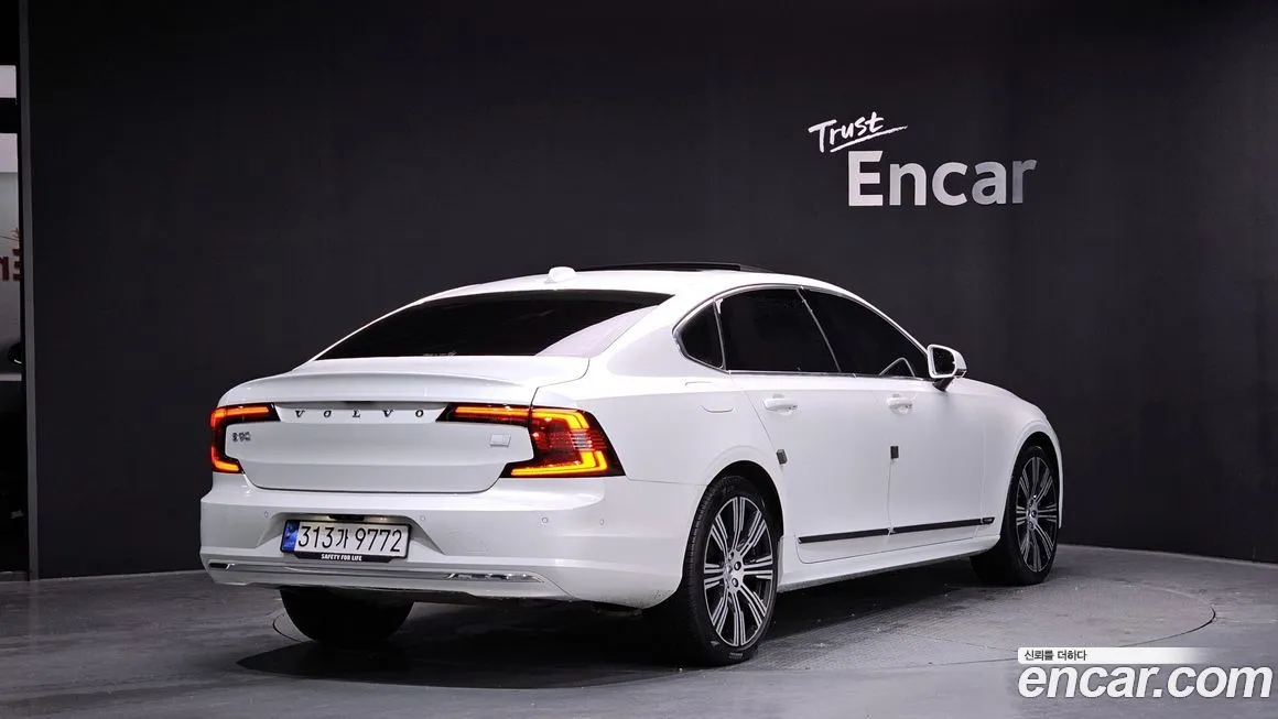 Volvo S90 — фото 2