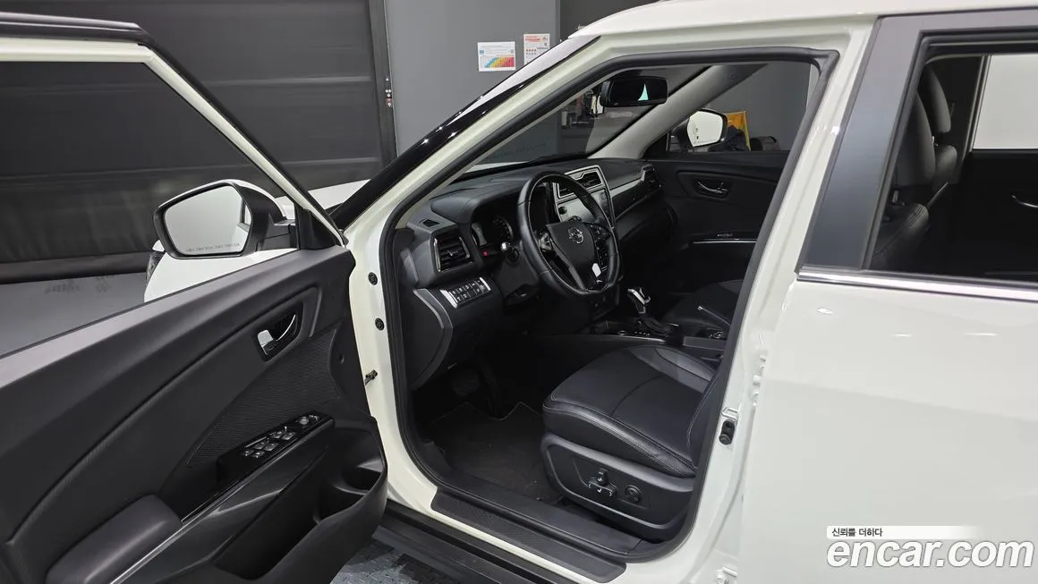 KG Mobility (Ssangyong) TIBOLI 2022 из KR, фото 10