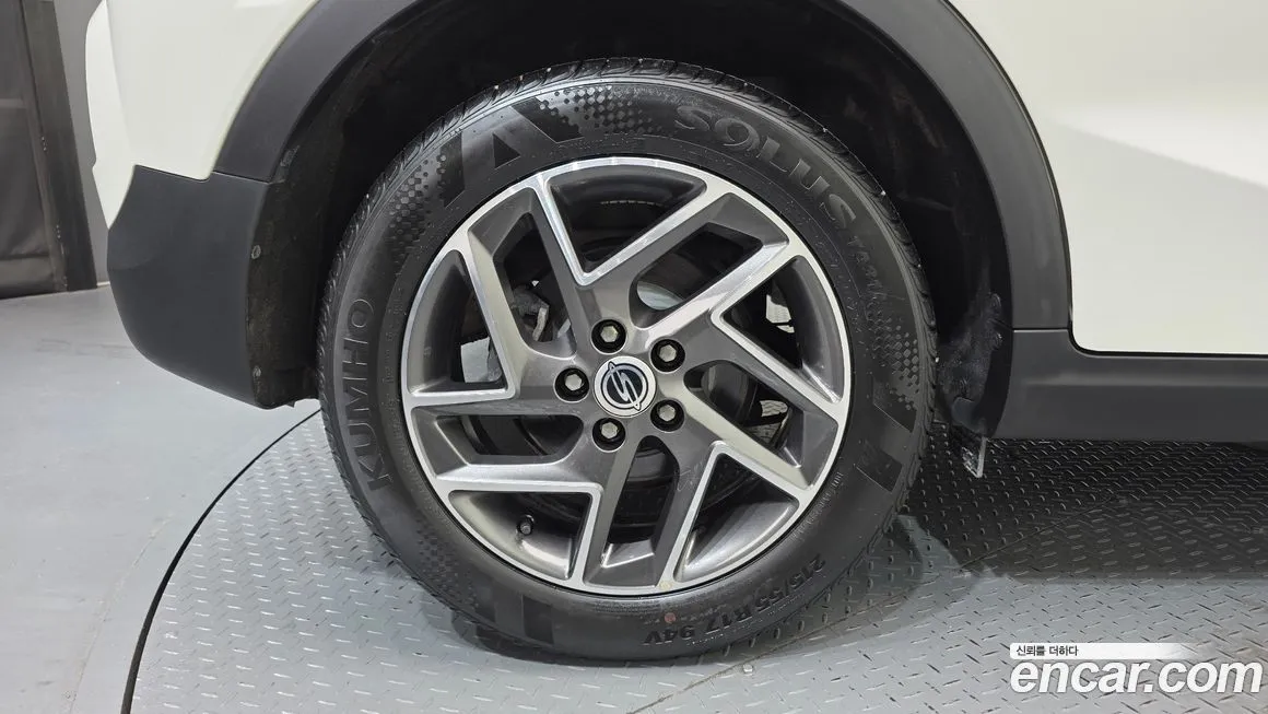 KG Mobility (Ssangyong) TIBOLI 2022 из KR, фото 5