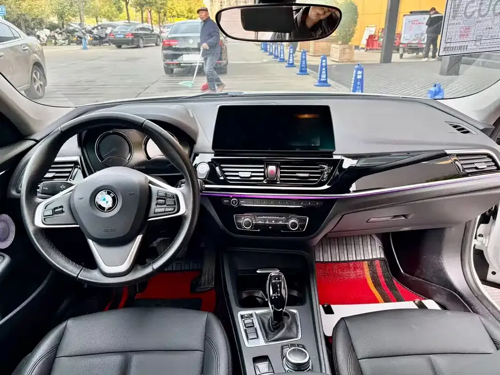 BMW 1 Series 2021 из CN, фото 4