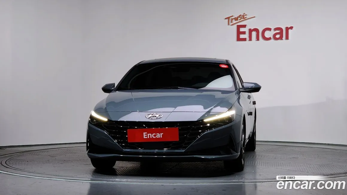 Hyundai AVANTE — фото 3
