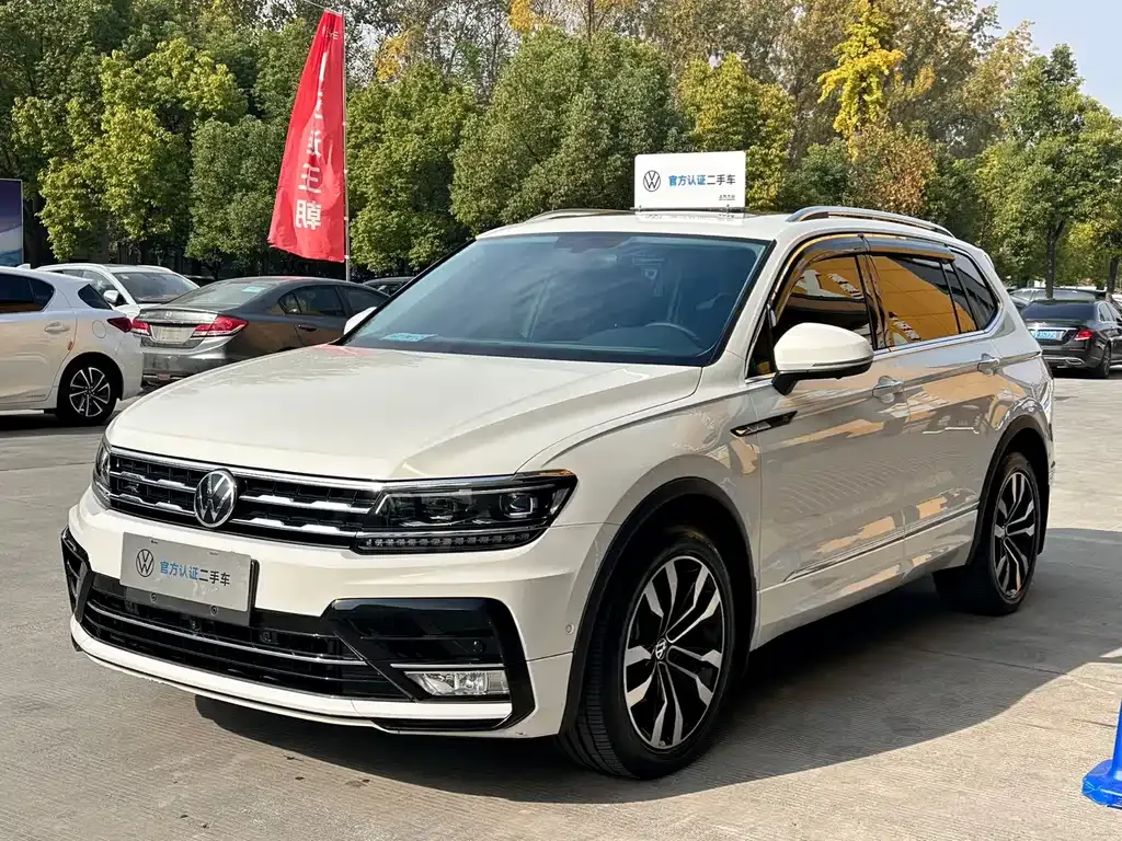 Volkswagen Tiguan L 2021 из CN, фото 1
