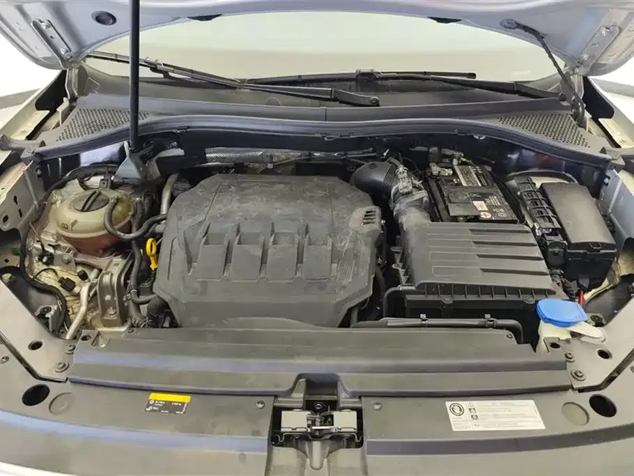 Volkswagen Tiguan L 2021 из CN, фото 10