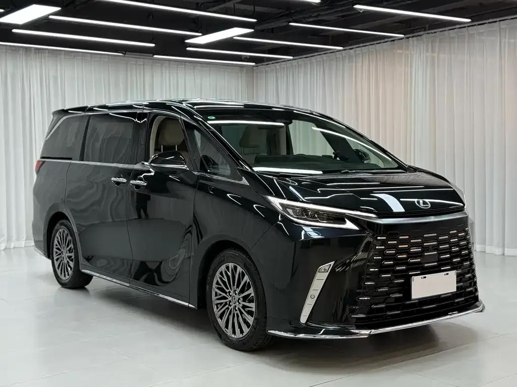 Lexus LM 2024 из CN, фото 2