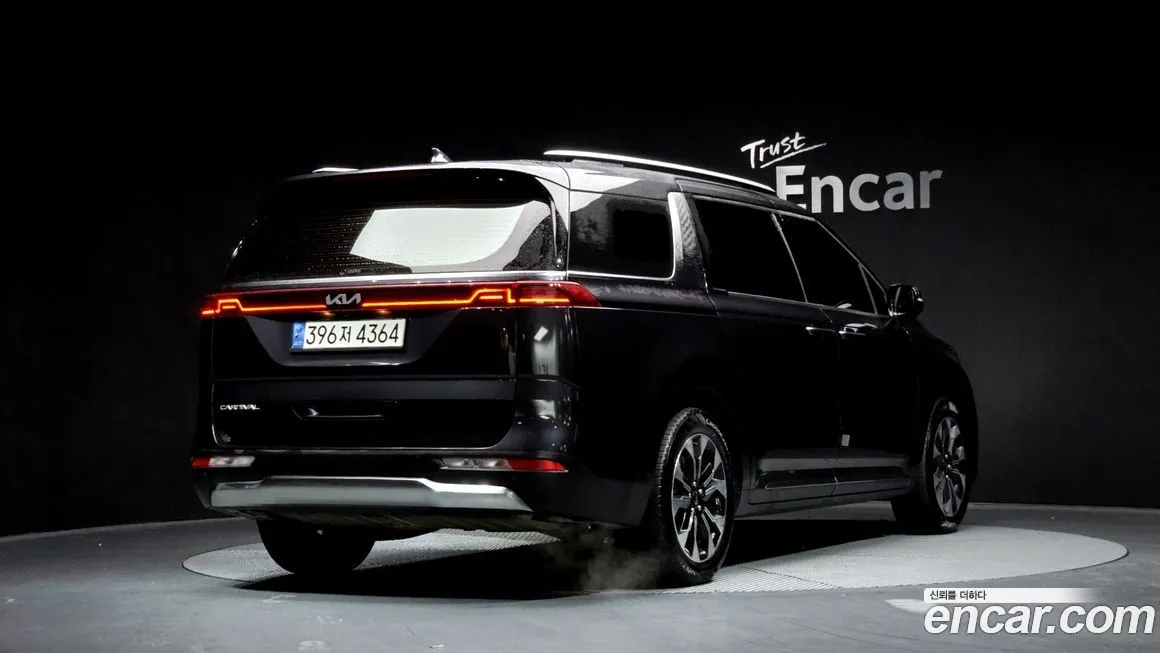 Kia Carnival 2022 из KR, фото 2