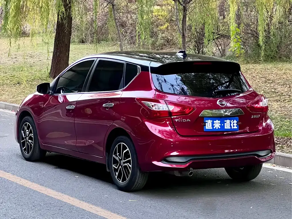 Nissan Tiida 2023 из CN, фото 7