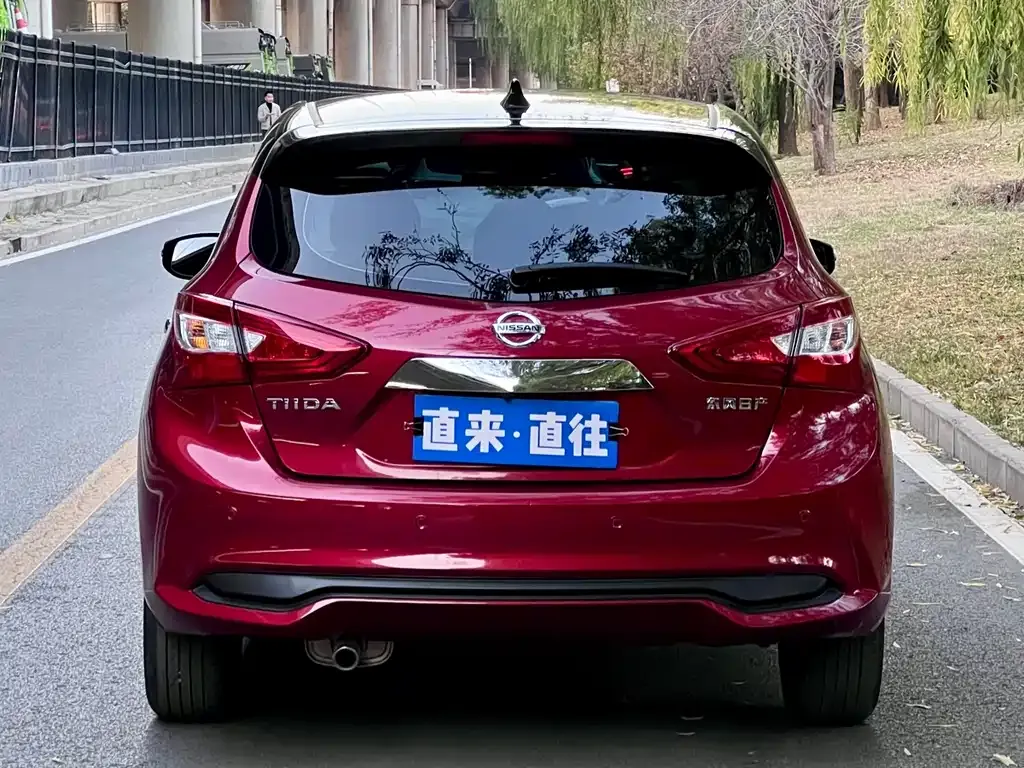 Nissan Tiida 2023 из CN, фото 8