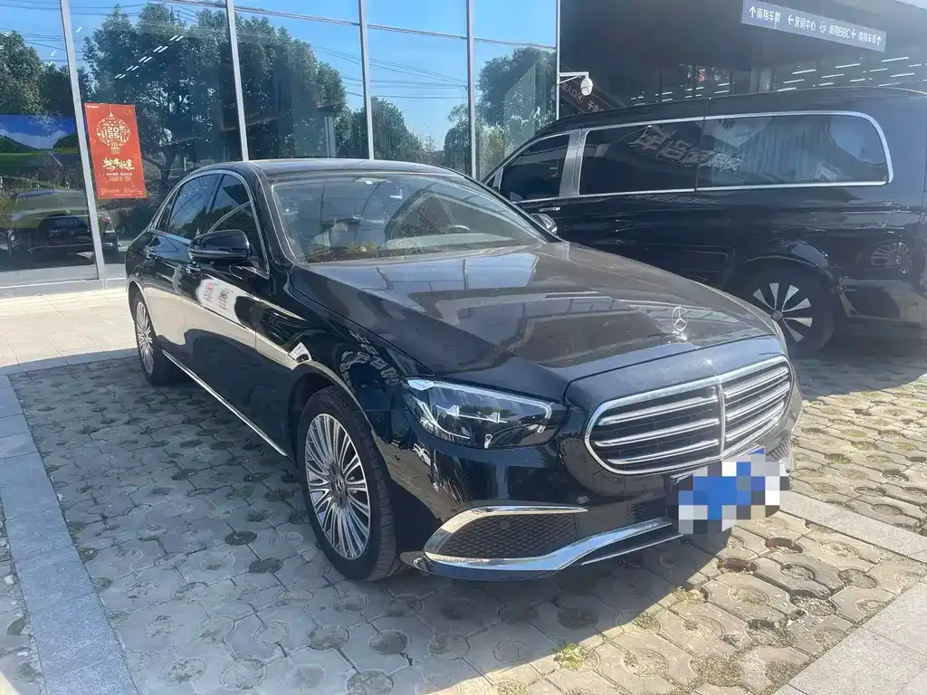 Mercedes-Benz E-Class 2022 из CN, фото 3