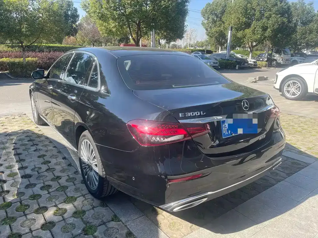 Mercedes-Benz E-Class 2022 из CN, фото 4
