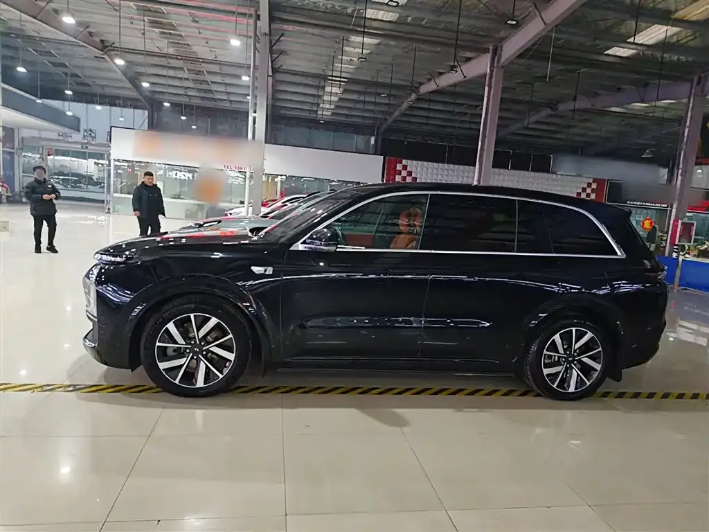 Li Auto L8 2023 из CN, фото 5