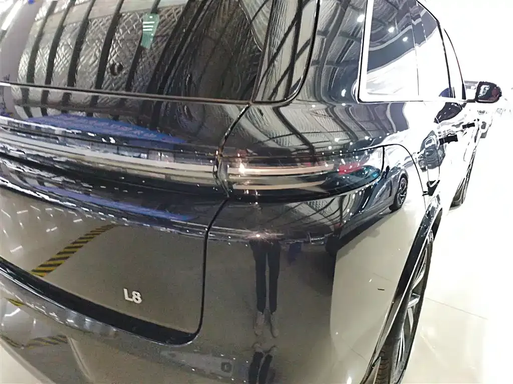 Li Auto L8 2023 из CN, фото 7