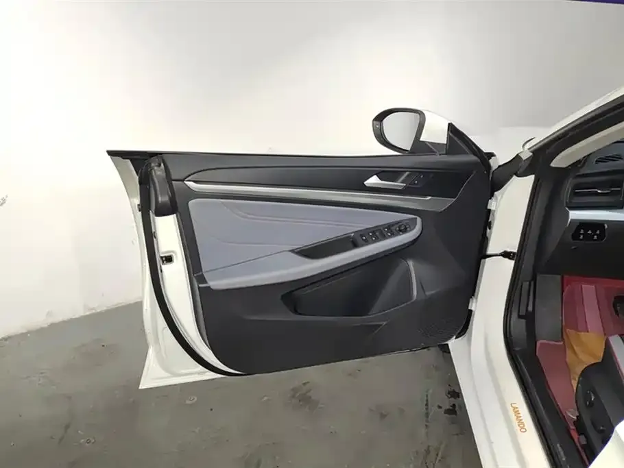 Volkswagen Lamando 2024 из CN, фото 7