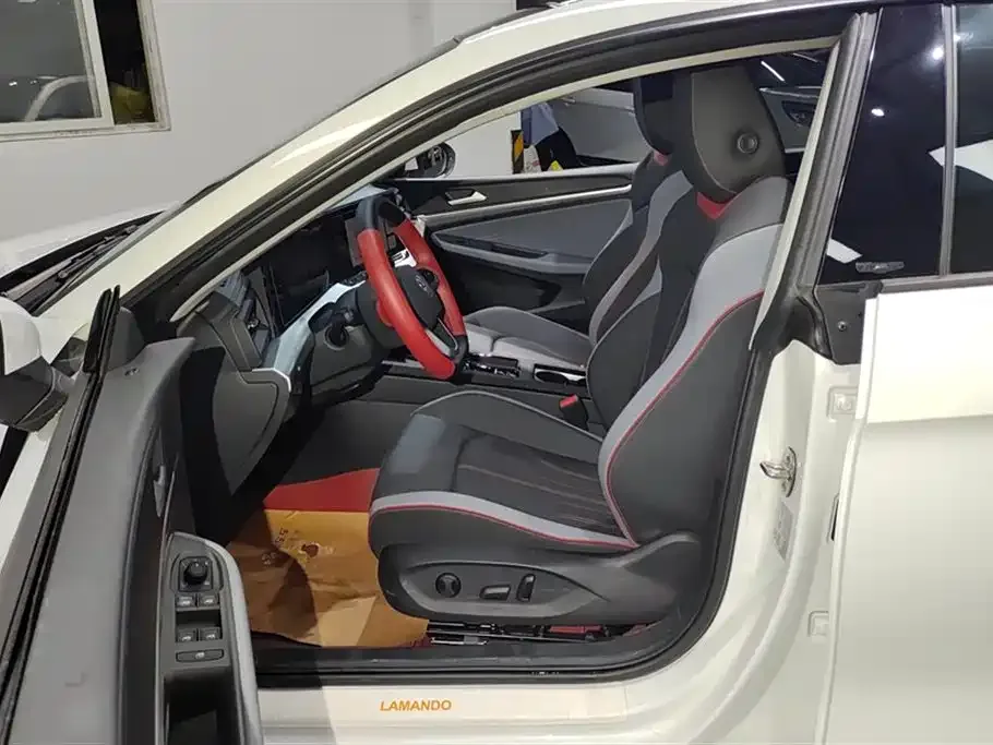 Volkswagen Lamando 2024 из CN, фото 9