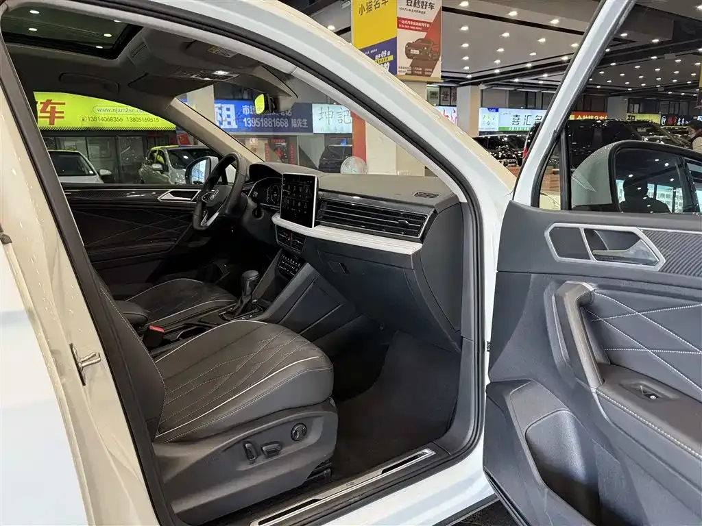 Volkswagen Tiguan L 2022 из CN, фото 6