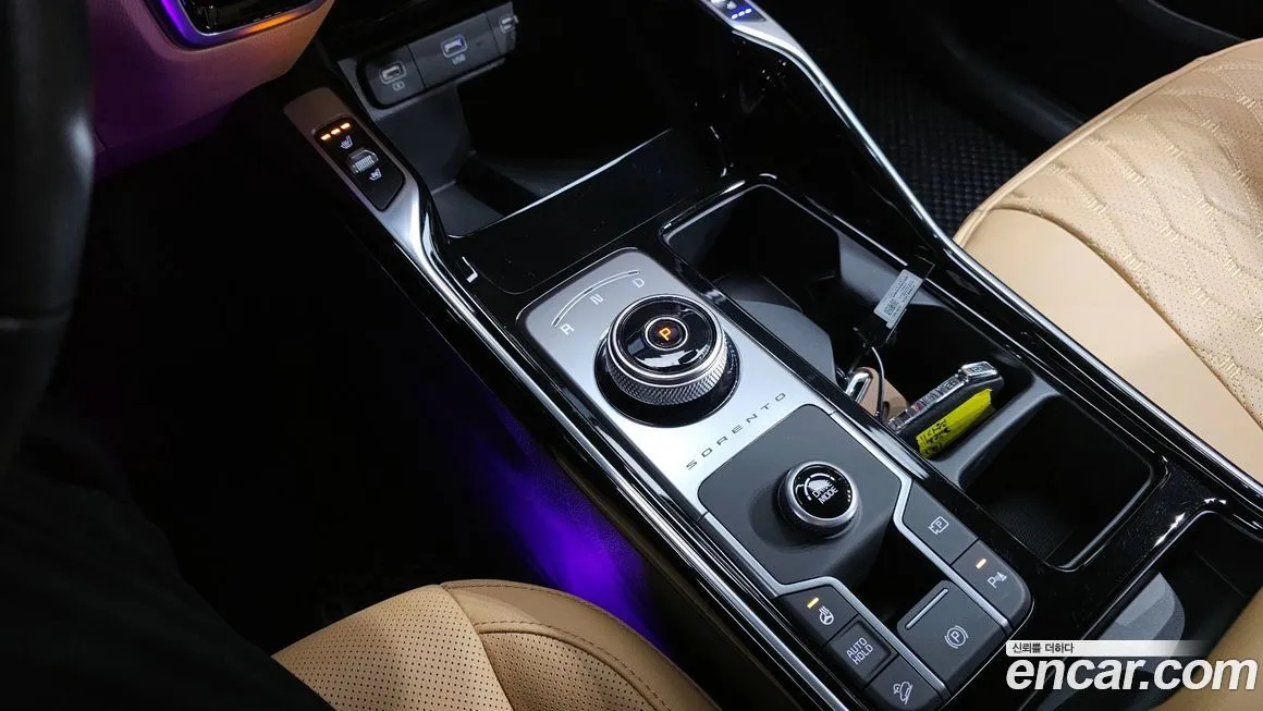 Kia Sorento — фото 9