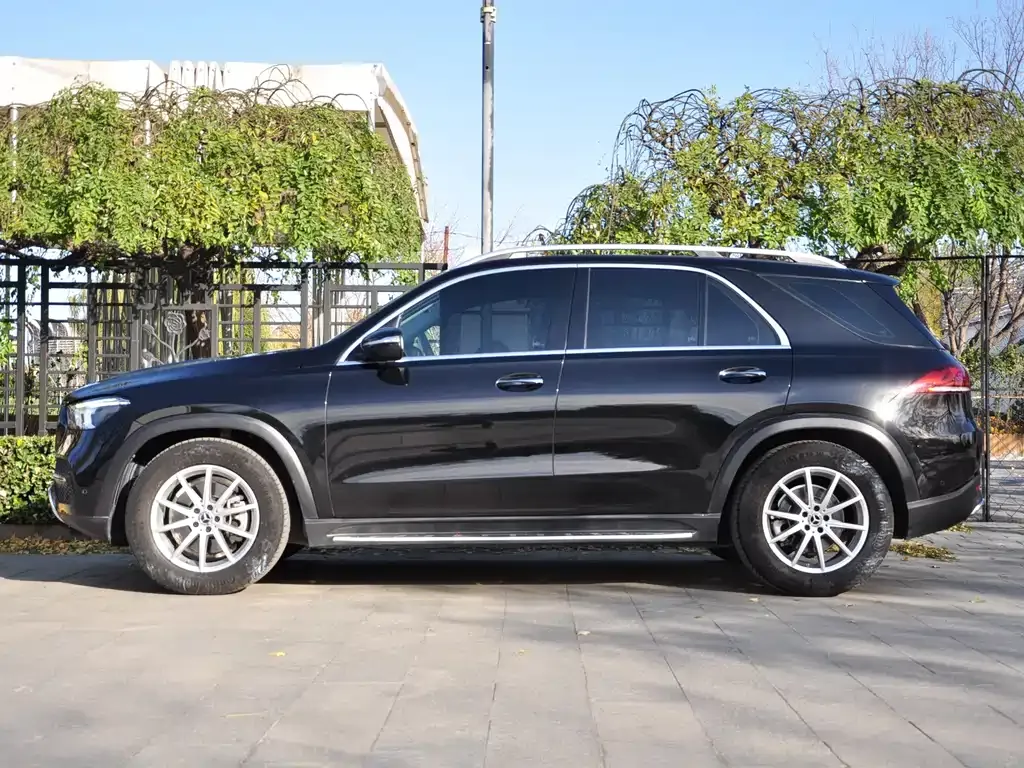 Mercedes-Benz GLE — фото 3