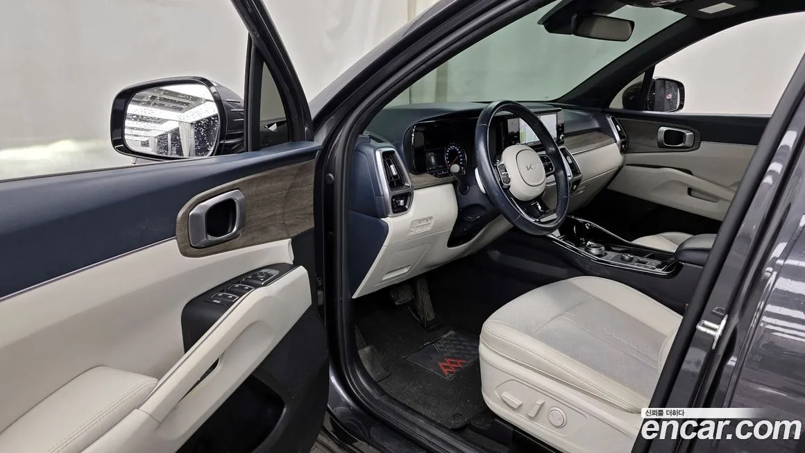 Kia Sorento — фото 10