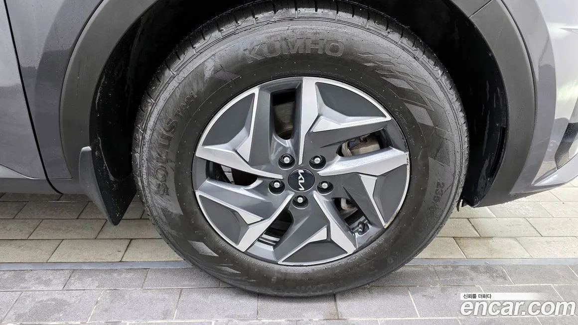 Kia Sorento — фото 5