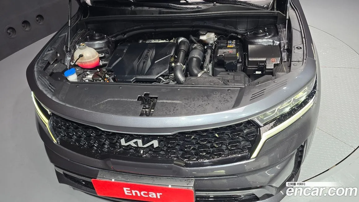 Kia Sorento — фото 6
