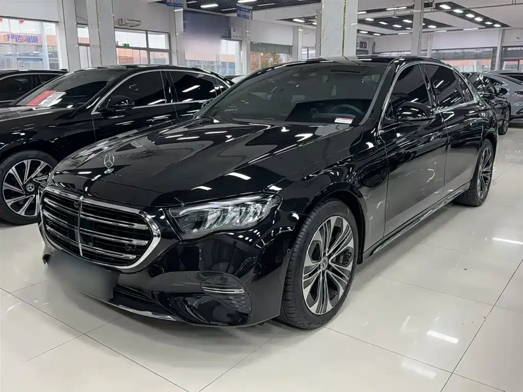 Mercedes-Benz E-Class 2025 из CN, фото 1