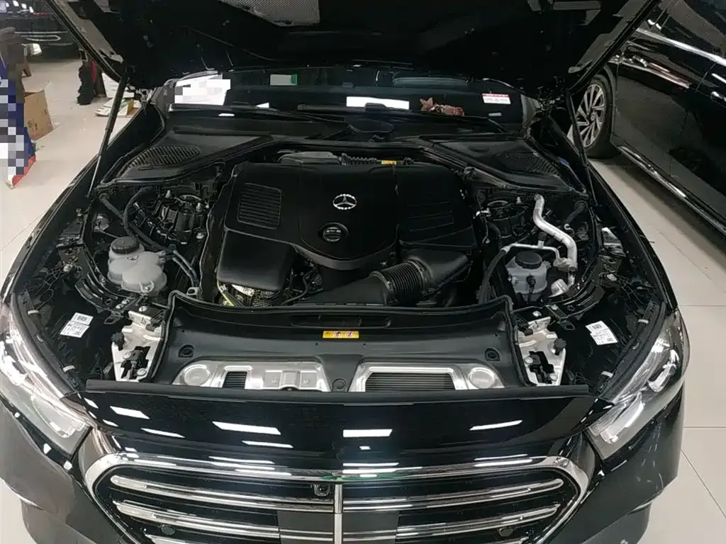 Mercedes-Benz E-Class 2025 из CN, фото 10