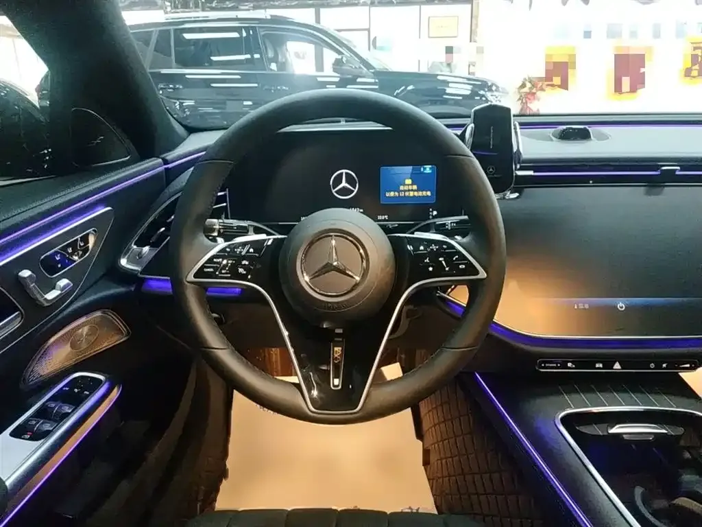Mercedes-Benz E-Class 2025 из CN, фото 3