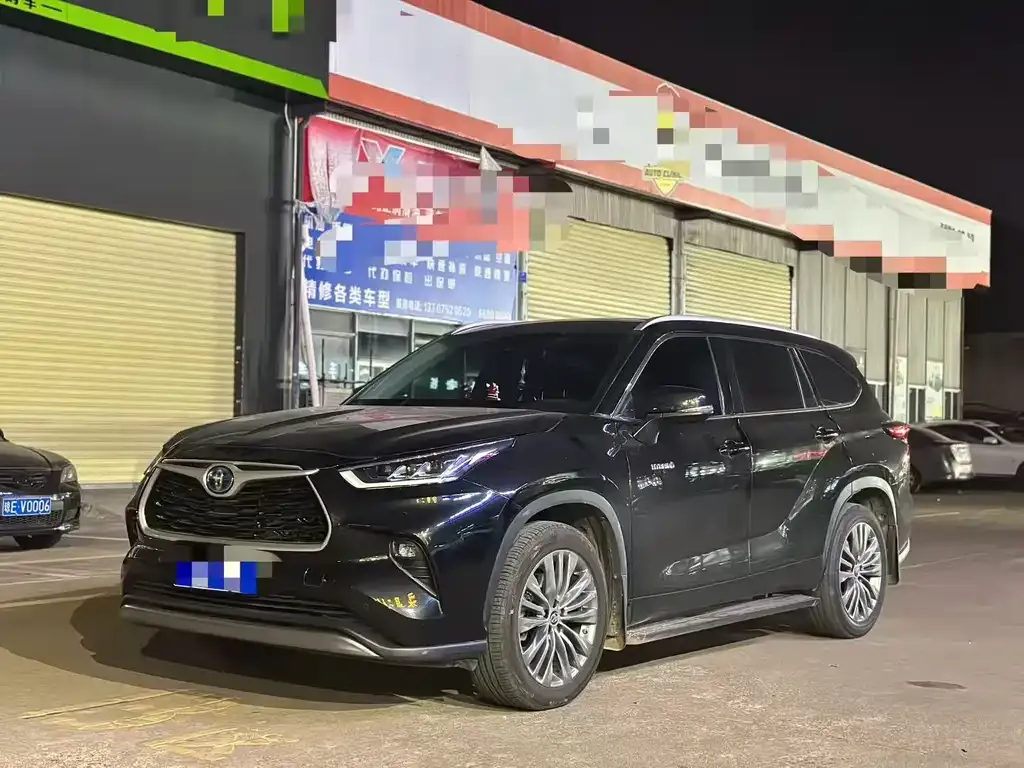Toyota Highlander 2022 из CN, фото 1