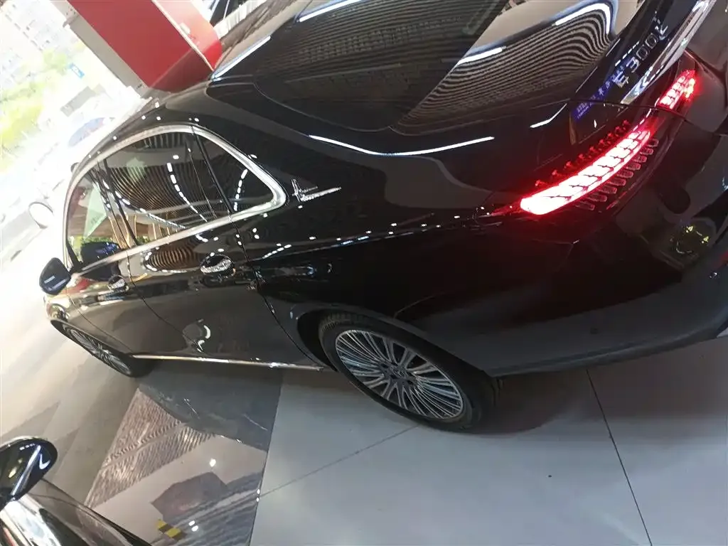 Mercedes-Benz E-Class 2023 из CN, фото 5