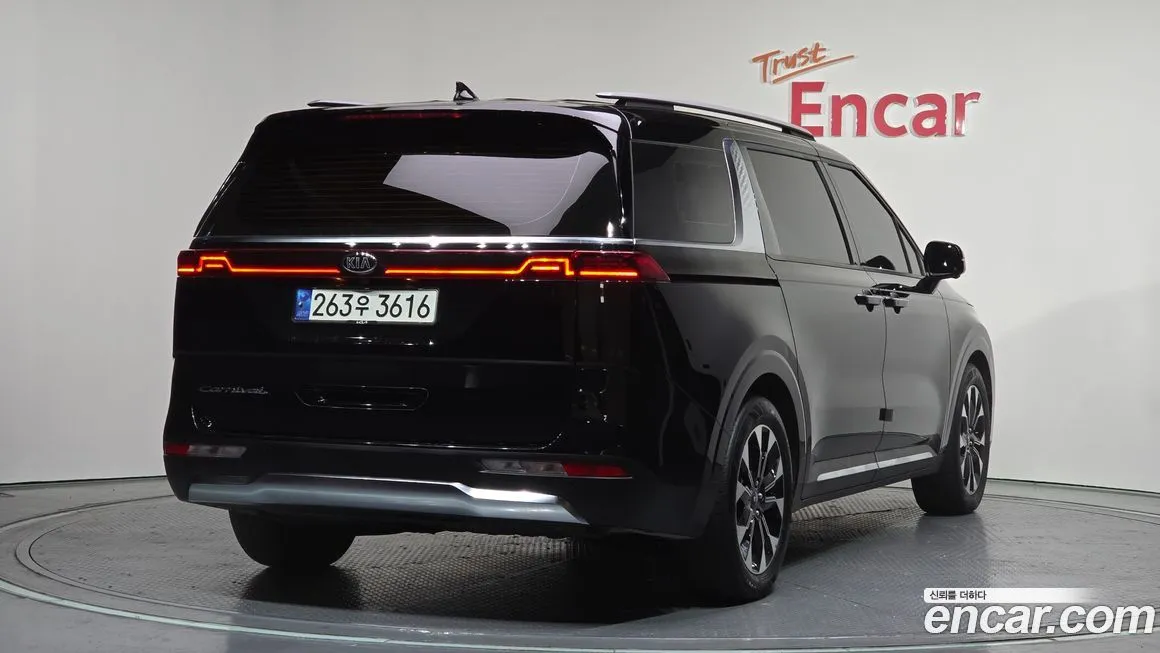 Kia Carnival 2021 из KR, фото 2