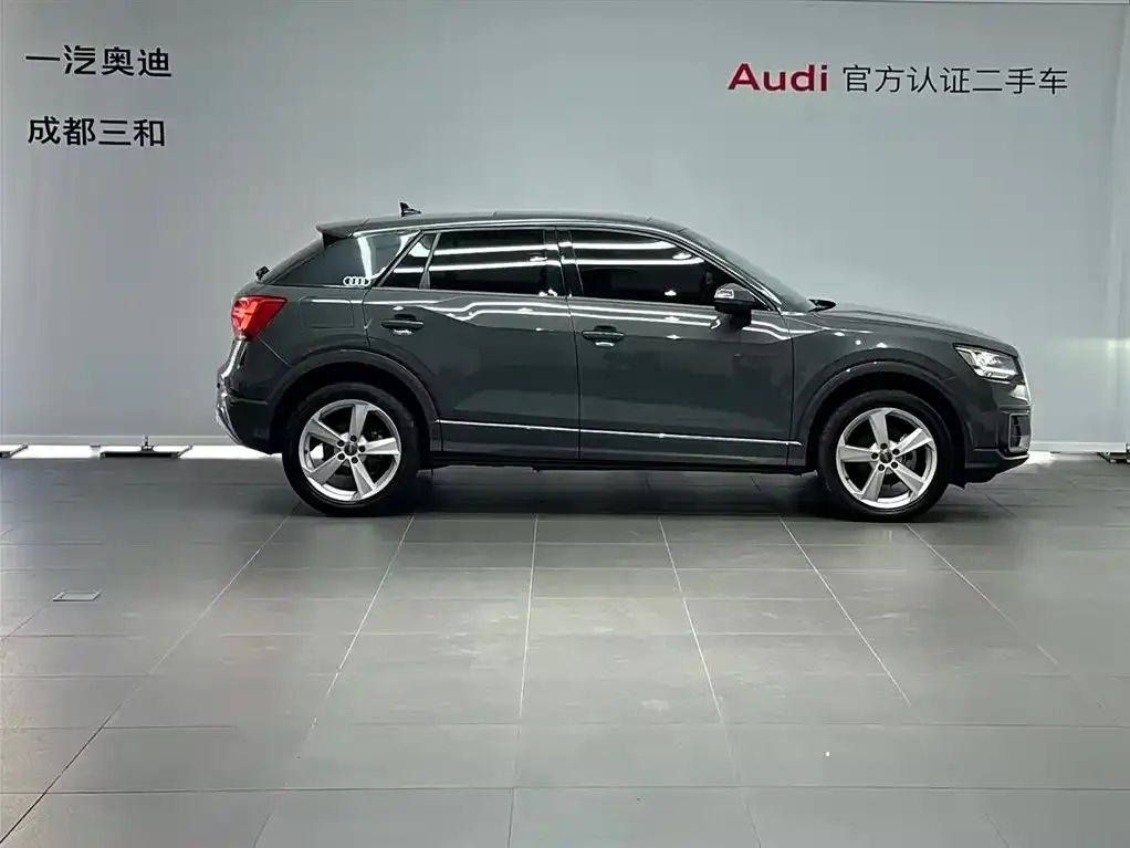 Audi Q2L 2021 из CN, фото 3