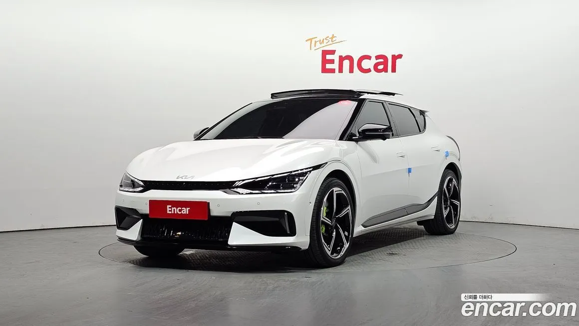 Kia EV6 2023 из KR, фото 1