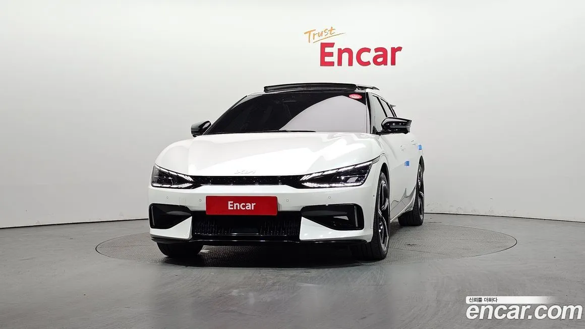 Kia EV6 2023 из KR, фото 3