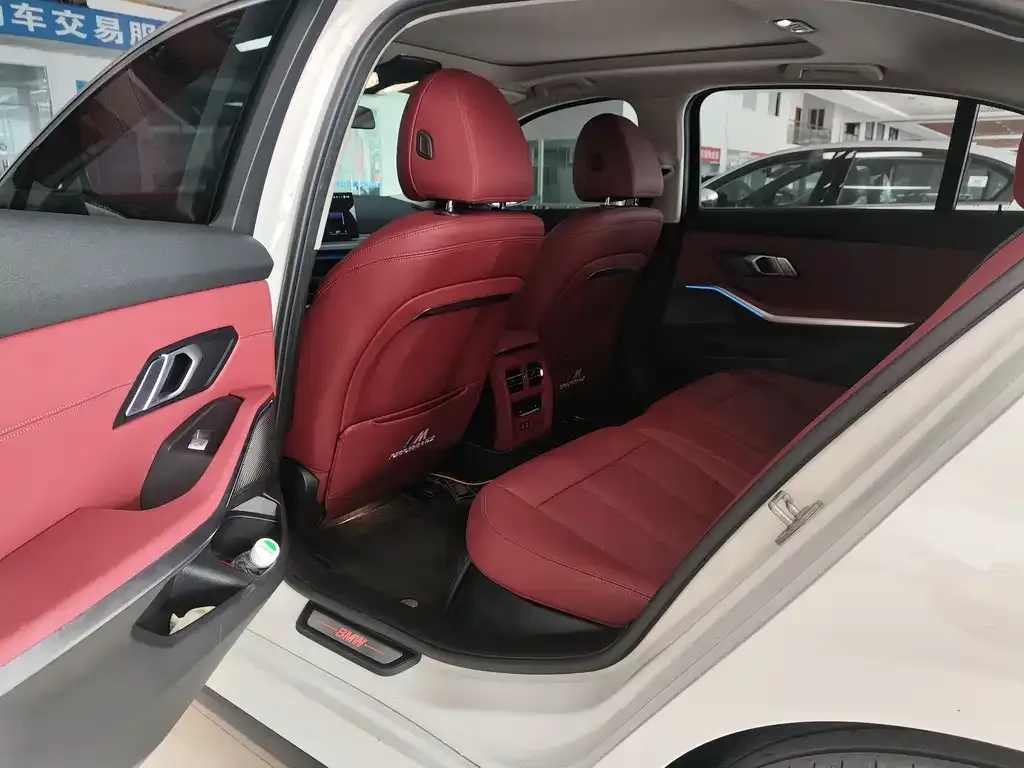 BMW i3 2024 из CN, фото 6