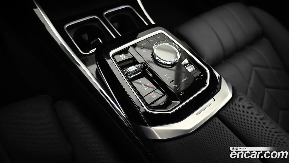 BMW 7-Series 2025 из KR, фото 9