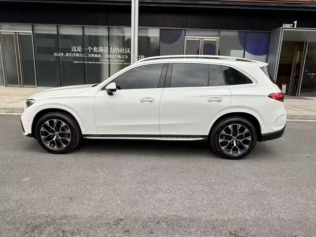 Mercedes-Benz GLC 2024 из CN, фото 8