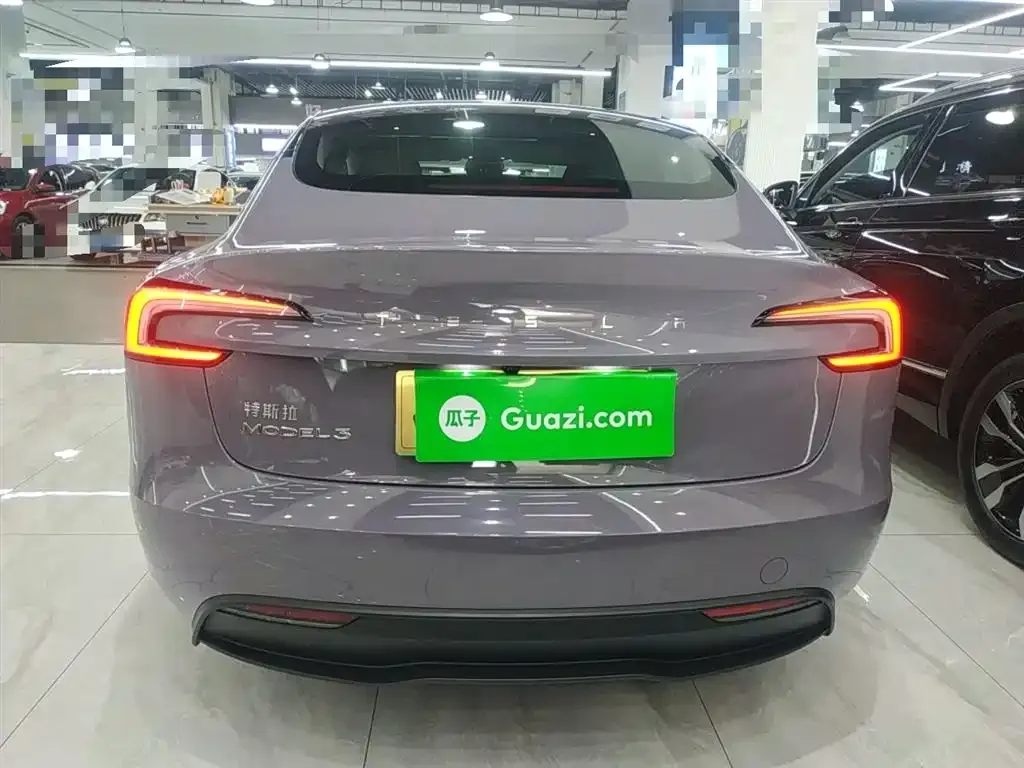 Tesla Model 3 — фото 6