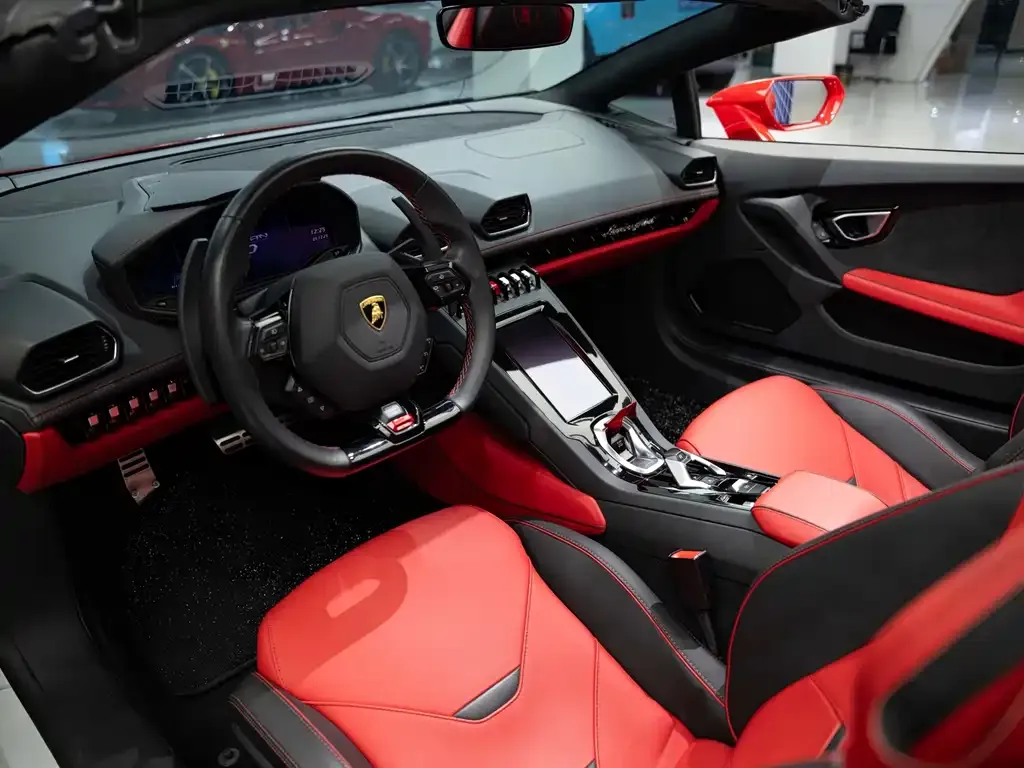 Lamborghini Huracan 2023 из CN, фото 5