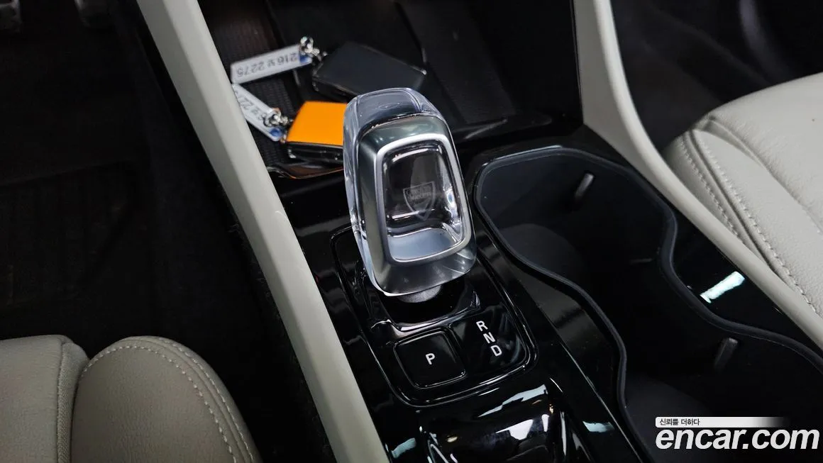 Volvo XC40 2025 из KR, фото 9